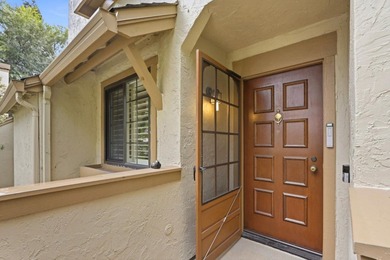 Welcome to this beautifully updated townhouse-style condo - photo 4