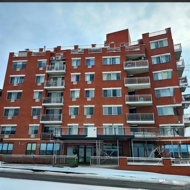 East River Condo For Sale in Flushing New York