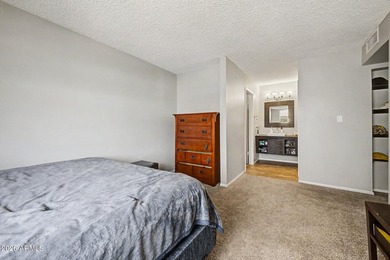 Seize the chance to own this end-unit townhome in Dobson Glen - photo 13