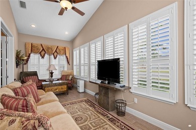 Welcome home to luxury and ultimate flexibility in the community - photo 14