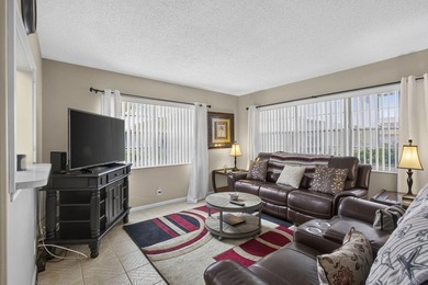 Rare first-floor corner end unit offering extra privacy - photo 4