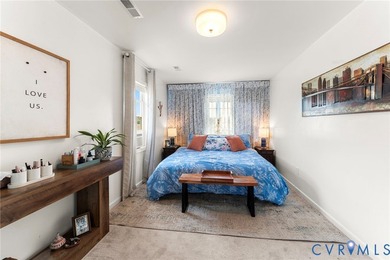 Welcome to this beautiful 1,843 sq ft traditional two-story - photo 17