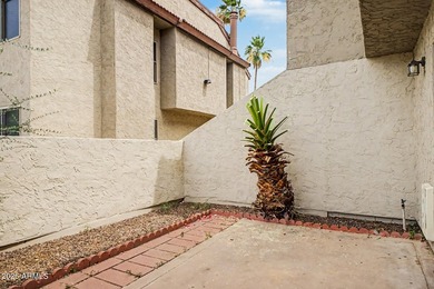 Seize the chance to own this end-unit townhome in Dobson Glen - photo 21