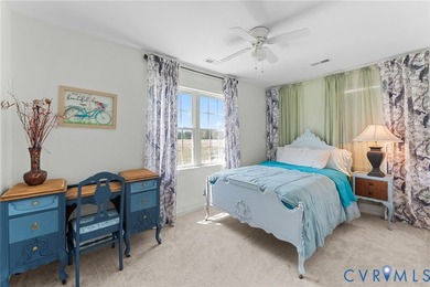 Welcome to this beautiful 1,843 sq ft traditional two-story - photo 22