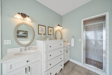 Steps from the iconic sugar-white sands of 30A, 39 Thyme blends - photo 22