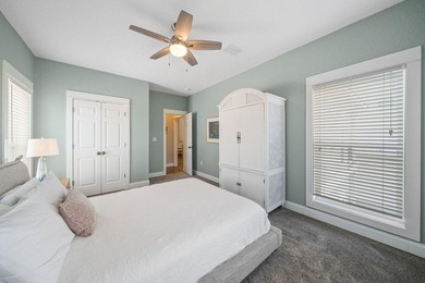 Steps from the iconic sugar-white sands of 30A, 39 Thyme blends - photo 28