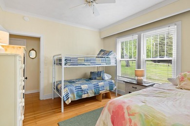 The epitome of a classic 1930s lake cottage, beautifully - photo 29