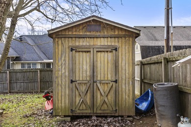 Gorgeous & Spacious 3BR/2.5BA Home in Calmes Estates . Welcome