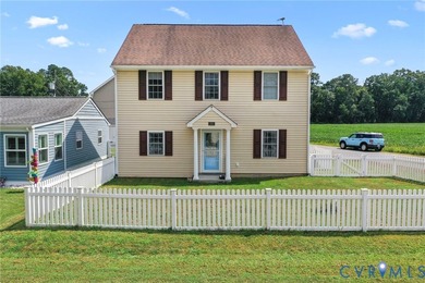 Welcome to this beautiful 1,843 sq ft traditional two-story - photo 31