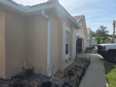 Welcome to 322 Foxhill Circle in Debary, Florida - a - photo 5