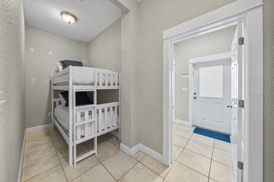 Steps from the iconic sugar-white sands of 30A, 39 Thyme blends - photo 37