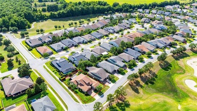 Welcome home to luxury and ultimate flexibility in the community - photo 42