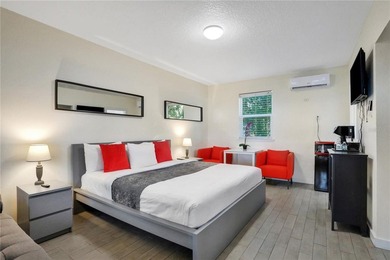 Welcome to a rare oceanfront commercial offering set directly - photo 10