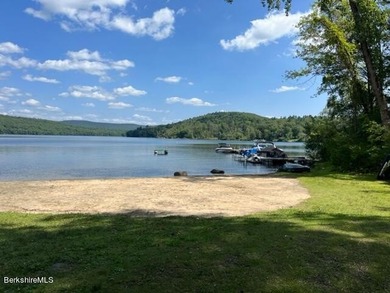 Additional listing photo 3