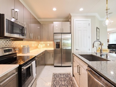 Upscale and designer-finished, this award-winning former model - photo 12