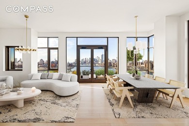 Triple Mint Luxury 2,659 square foot Penthouse 3 Bedroom - photo 2