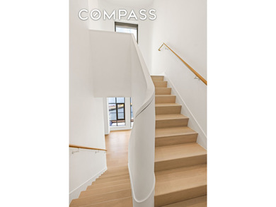 Triple Mint Luxury 2,659 square foot Penthouse 3 Bedroom - photo 9