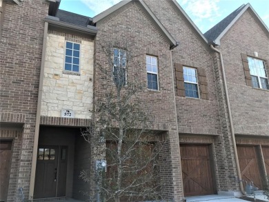 (private lake, pond, creek) Townhome/Townhouse For Sale in Lewisville Texas