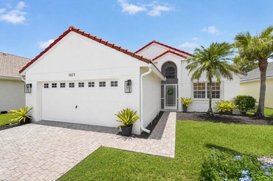 Enjoy peaceful lake views from this beautifully maintained home - photo 2
