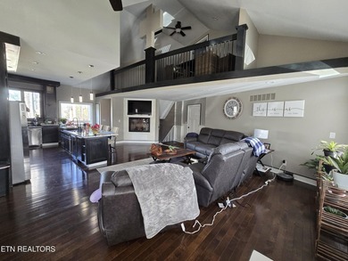 Why build when this stunning custom home already has everything - photo 10