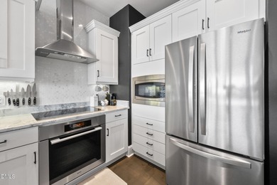 Beautifully updated luxury condo in the highly desirable Smokey