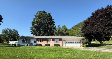 Lake Pepin  Home Sale Pending in Stockholm Wisconsin