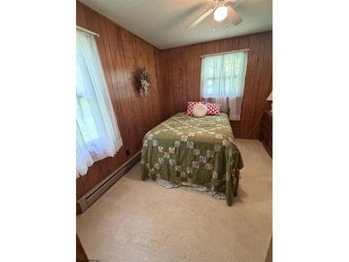 A country retreat property! 3-bedroom brick ranch home with - photo 14