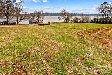 Discover the waterfront lifestyle you've been dreaming of with - photo 15