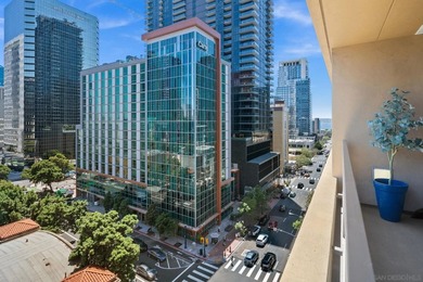 Welcome home to this stunningly renovated urban retreat at 350 W - photo 20