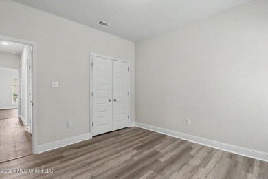 This well-maintained 6-year-old D.R. Horton Parker Plan in the - photo 25