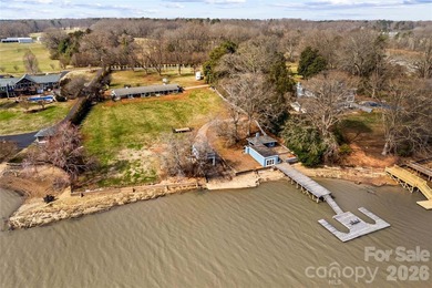 Discover the waterfront lifestyle you've been dreaming of with - photo 26