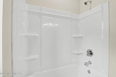 This well-maintained 6-year-old D.R. Horton Parker Plan in the - photo 27