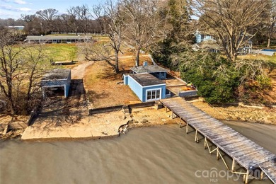 Discover the waterfront lifestyle you've been dreaming of with - photo 29