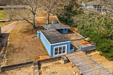 Discover the waterfront lifestyle you've been dreaming of with - photo 30