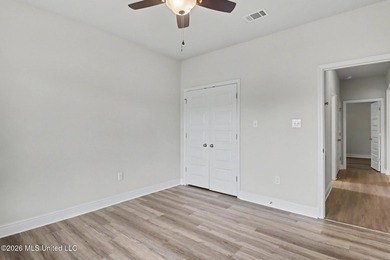 This well-maintained 6-year-old D.R. Horton Parker Plan in the - photo 30