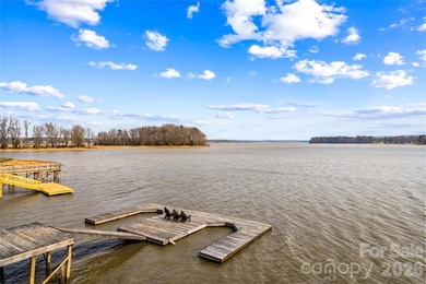 Discover the waterfront lifestyle you've been dreaming of with - photo 31