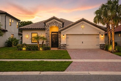 Lake Tohopekaliga Home Sale Pending in Kissimmee Florida