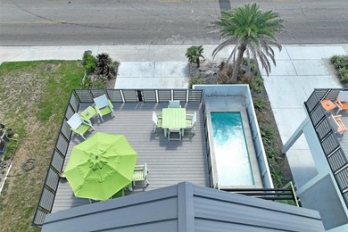 Welcome to Modern by the Sea/Green. You've never seen an - photo 33
