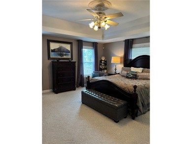 Discover your own private retreat in this elegant 4-bedroom - photo 34