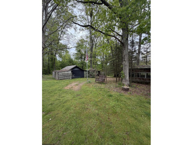 A country retreat property! 3-bedroom brick ranch home with - photo 39