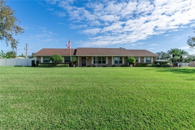 Lake Home Sale Pending in Auburndale, Florida