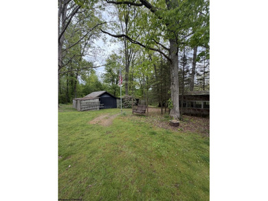 A country retreat property! 3-bedroom brick ranch home with - photo 41