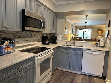 INVESTOR SPECIAL!! Nicely updated and well maintained 2BR/2.5BA - photo 4