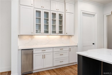 Escape to your own private oasis in this stunning 4 bedroom, 4.5 - photo 20