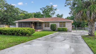 Bring your ideas and make this 4-bedroom, 3-bath home your own! - photo 3