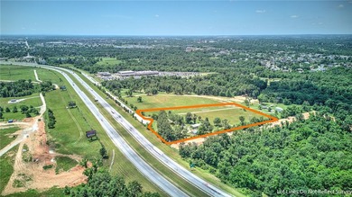 Positioned in one of Bentonville's fastest growing corridors - photo 8