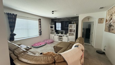Welcome to this charming 4-bedroom, 2-bathroom home located in - photo 9