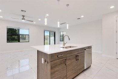 You will LOVE this stunning Lake Front Corner Townhouse. 3 - photo 8