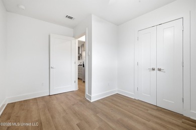 Welcome to your beautifully remodeled home in the highly - photo 14