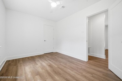 Welcome to your beautifully remodeled home in the highly - photo 17